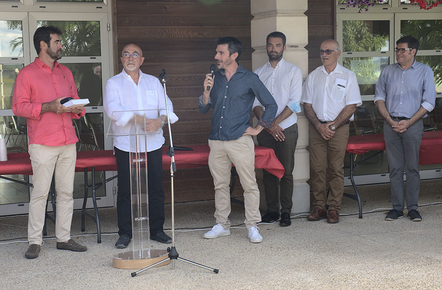 photo prise le 24 juillet 2021 lors de l'inauguration du livre 